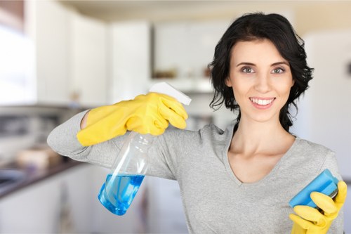 Deep cleaning service for stone and tile flooring in SW2